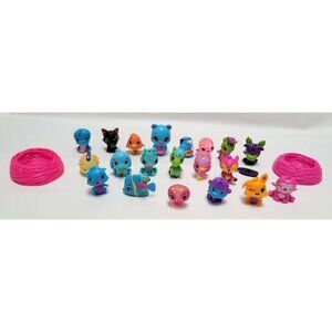 Lot of 20 Spin Master Hatchimals CollEGGtibles Mini Figures With 2 Pink Nests